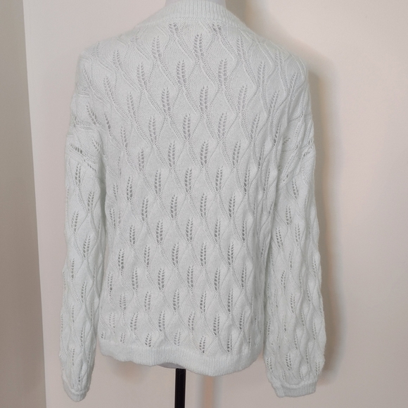 Boden pastel green wool blend sweater, feather pattern, size 6. - Picture 4 of 7